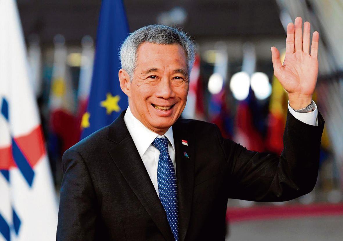 Minisitiri w'Intebe wa Singapore, Lee Hsien Loong, niwe muyobozi uhembwa amafaranga menshi ku Isi, aho ahembwa miliyoni 1,5$.