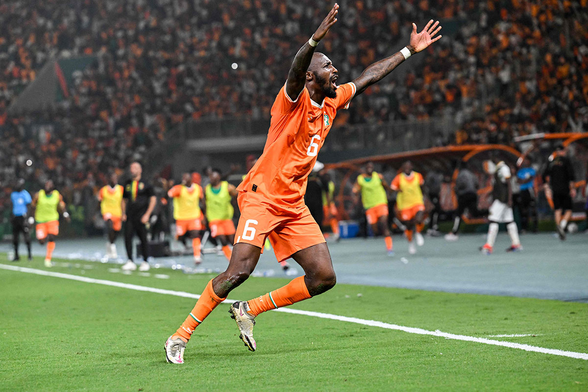 Seko Fofana wafashije cyane Côte d’Ivoire ntiyagaragaye mu bakinnyi 11 beza
