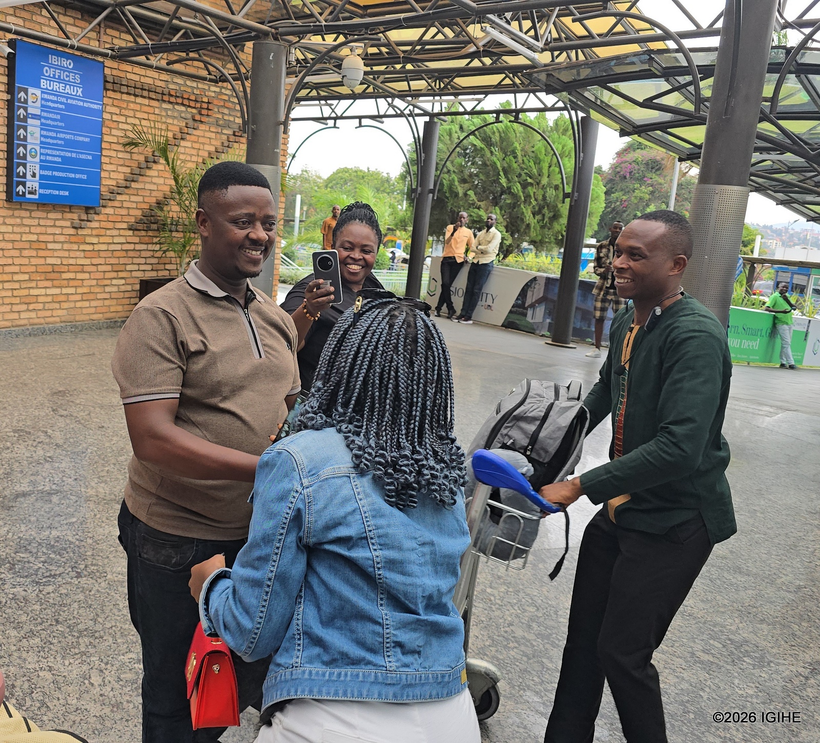 Ubwo Samusure yari ahingutse ku kibuga cy'indege cya Kigali