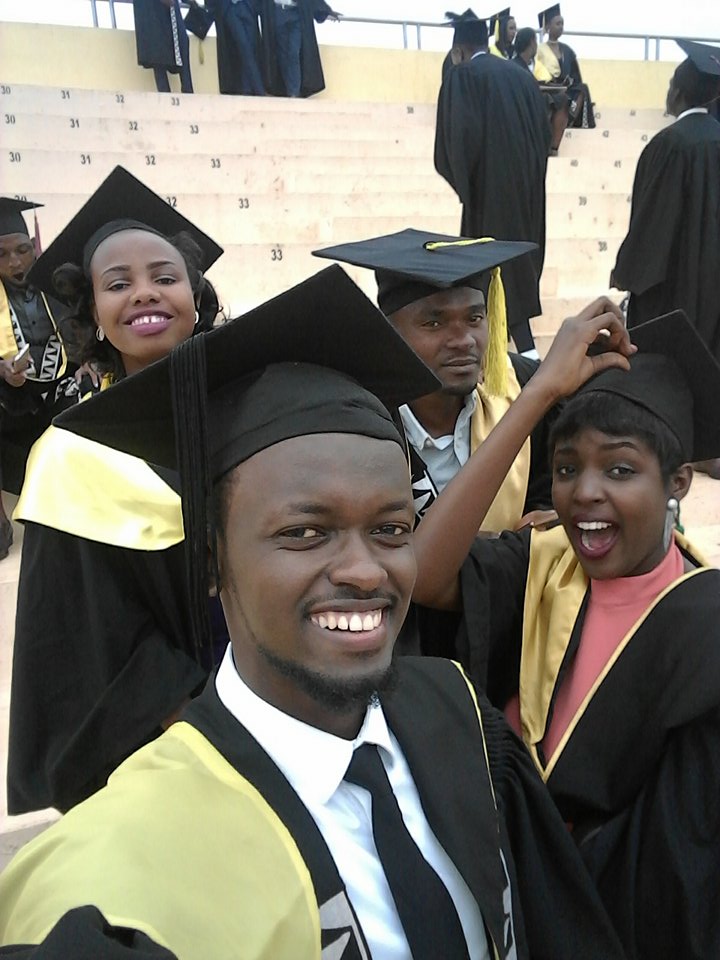 Peace yize mu ishami rya Office Administration and Management