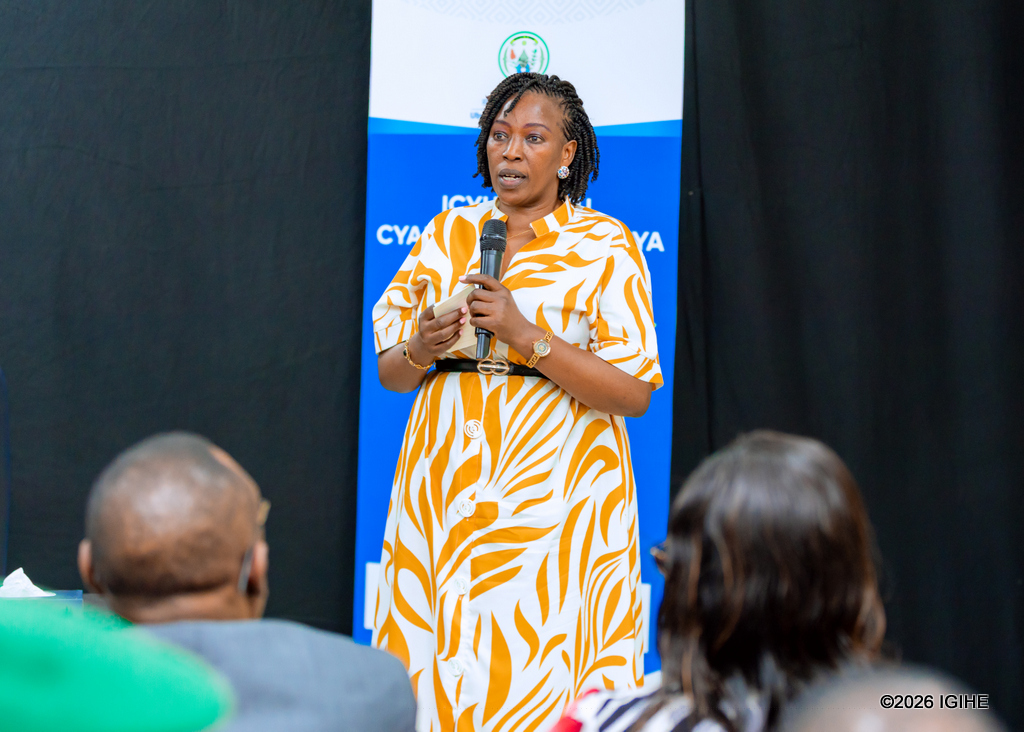 Umuvunyi Mukuru, Nirere Madeleine, yasobanuye ko umwaka ushize, urwego rw’Umuvunyi rwashyikirije RIB amadosiye 46 y'abananiwe gusobanura inkomoko y'umutungo