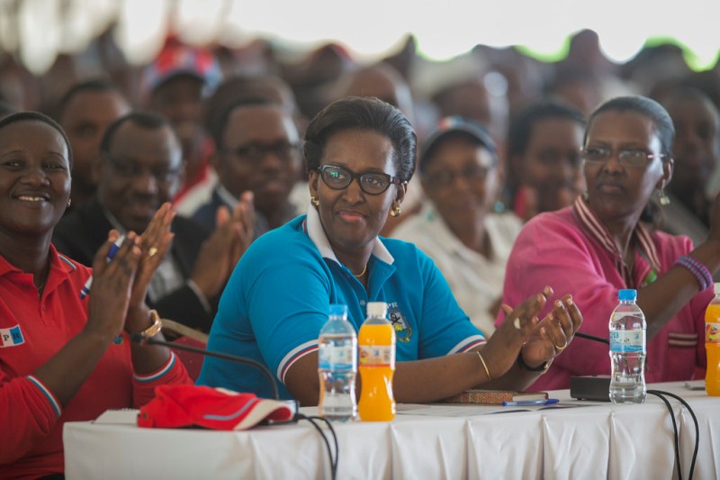 Minisitiri Uwacu, Madamu Jeannette Kagame na Minisitiri Rugwabiza