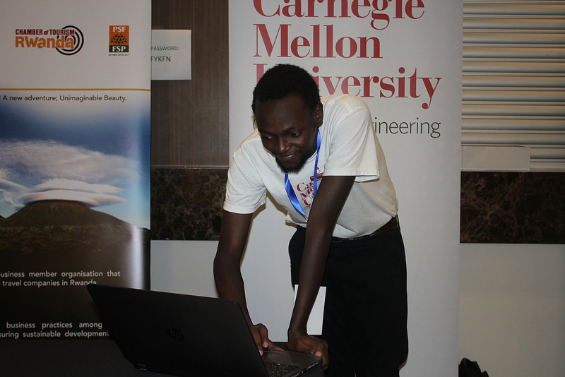 Kaminuza ya Carnegie Mellon yari muri iri murika