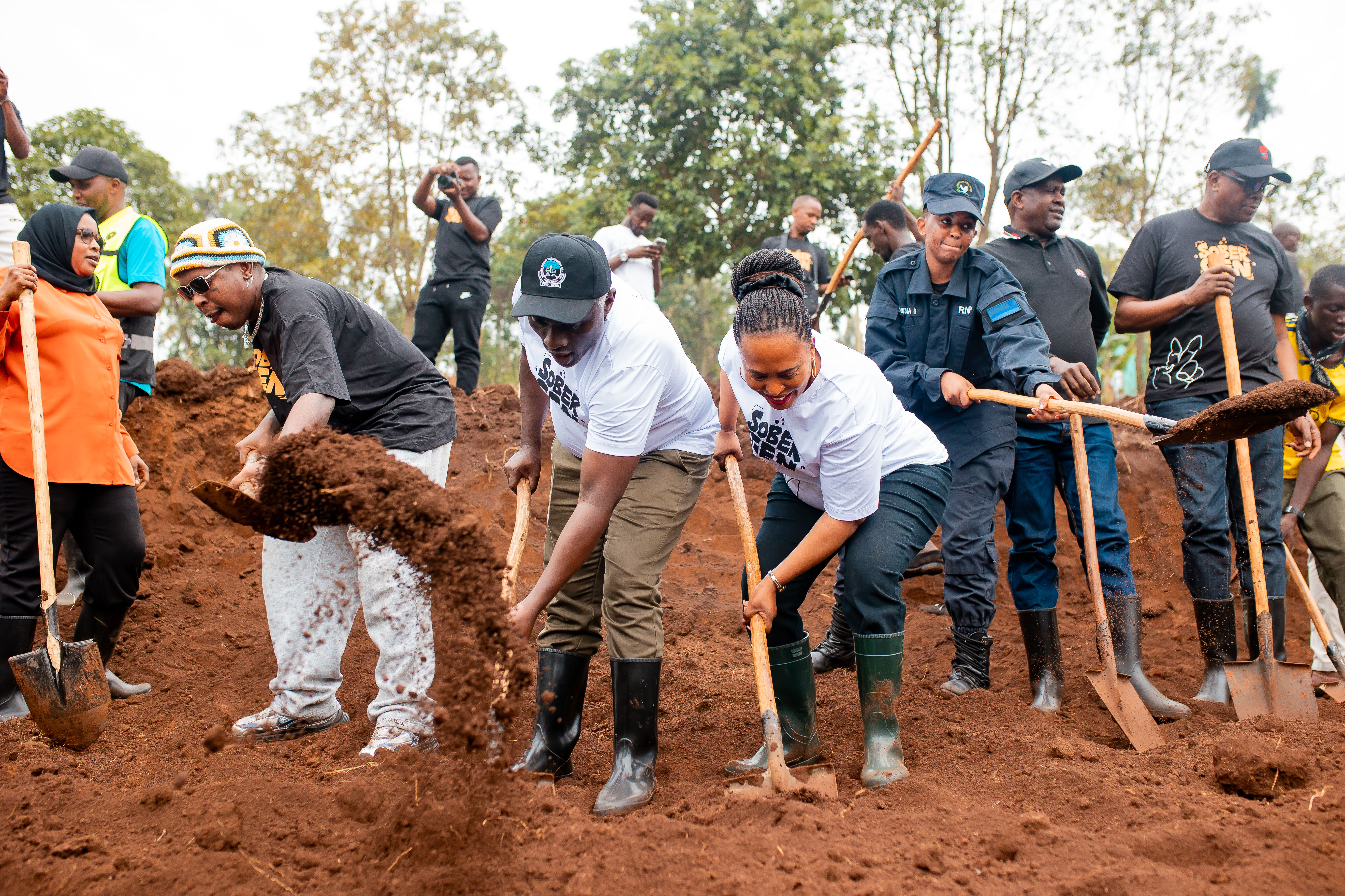 Bushali yabanje gukorana umuganda n'ab'i Rusizi