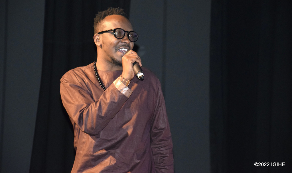 Jules Sentore yabakumbuje u Rwanda