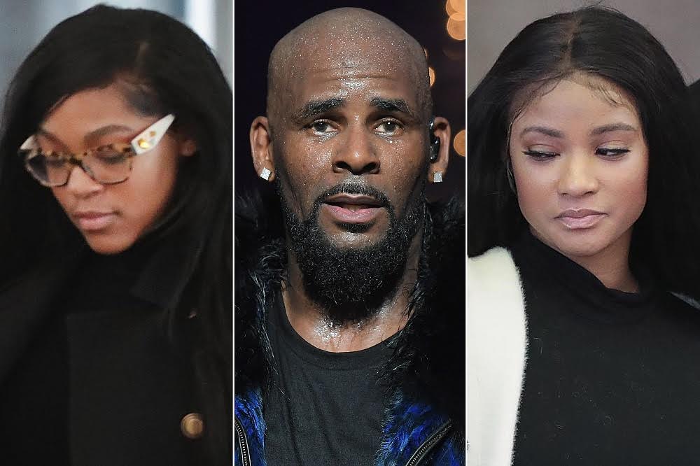 Abakobwa babana na R Kelly bahururijwe polisi bakekwaho kwiyahura