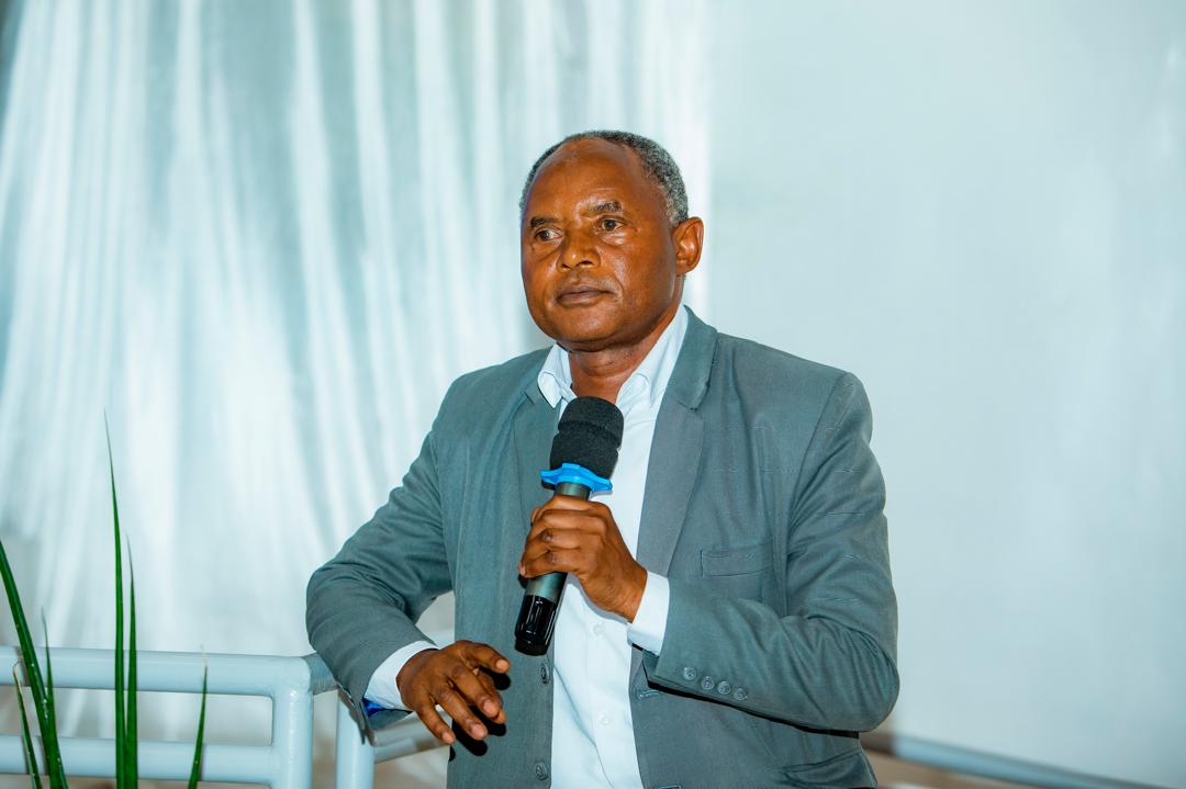 Brig Gen (Rtd) Semugeshi yavuze ko igituma bamwe mu barwanyi bakuru ba FDLR badataha ari uko bakoze Jenoside