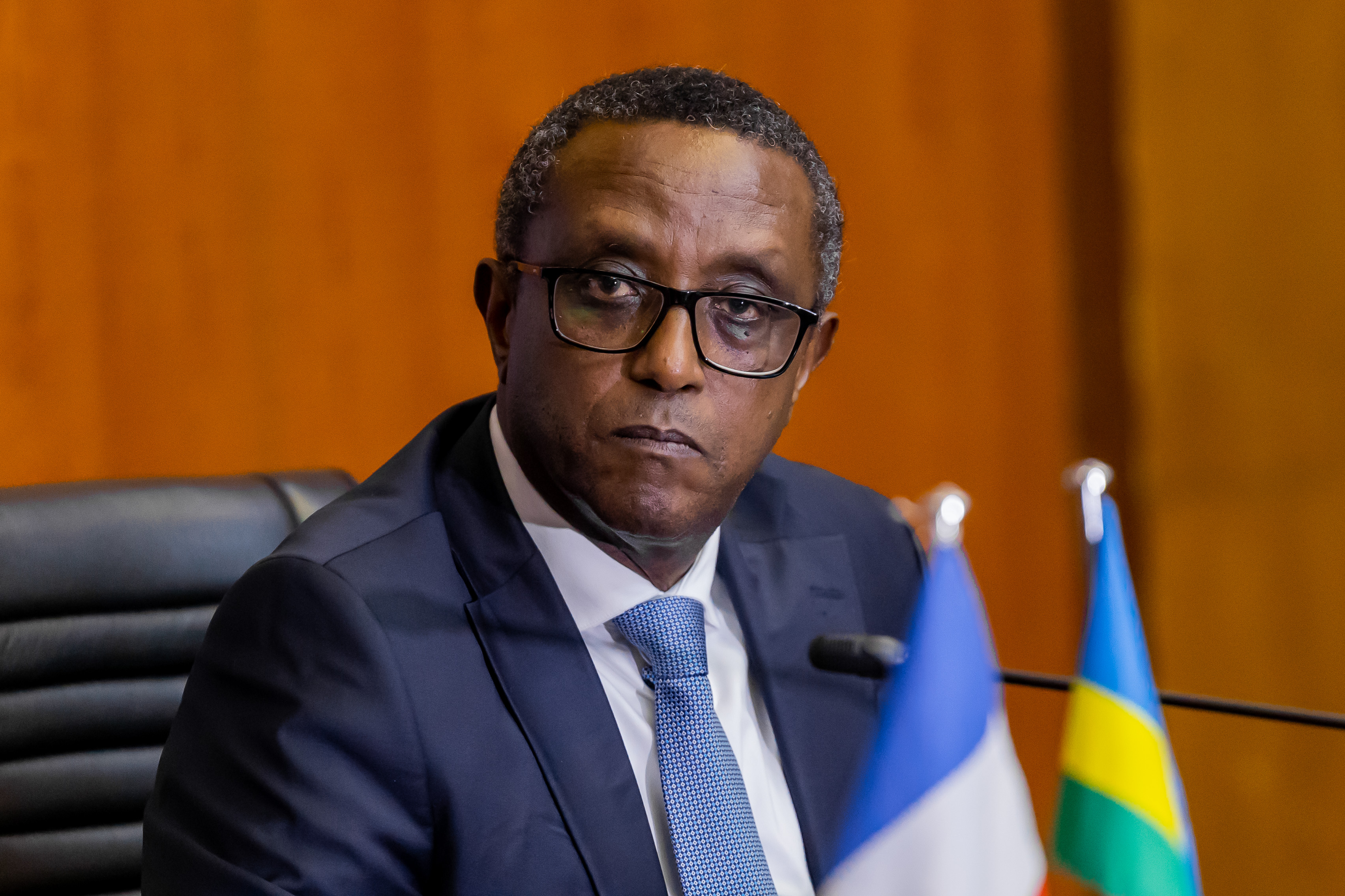 Minisitiri Dr. Biruta yavuze ko uretse ayo masezerano, hari n’andi basinyanye yerekeye ubufatanye mu by'indege