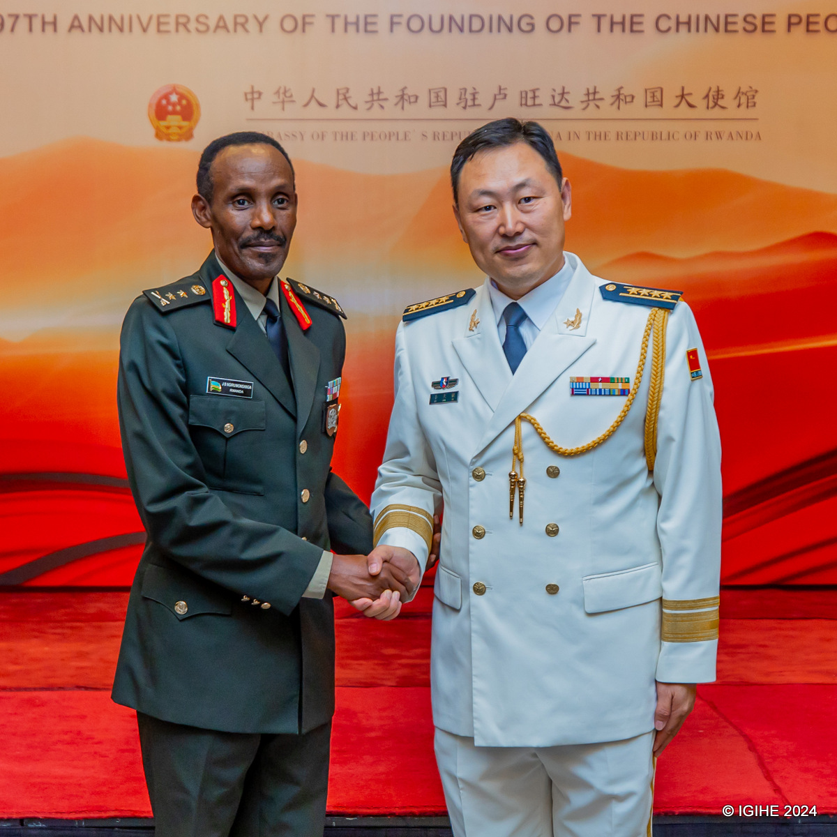 Igisirikare cy'u Bushinwa n'icy'u Rwanda byiyemeje gukomeza gukorana