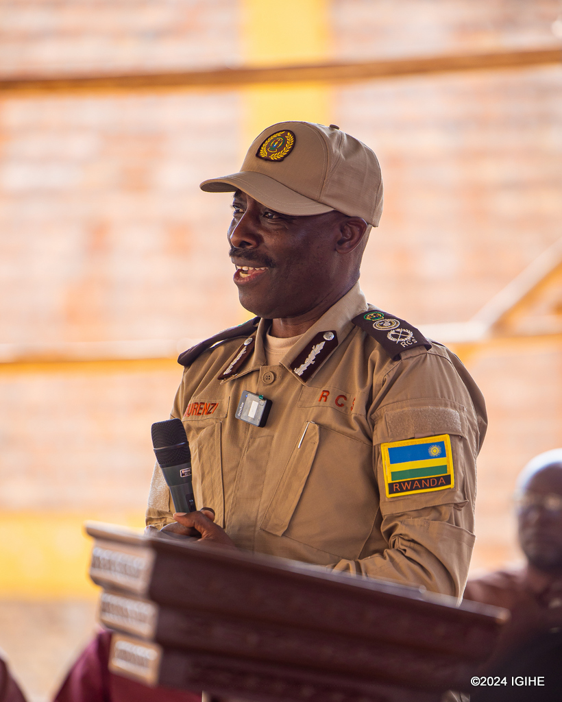 CG Murenzi yashimye uko Umuryango w'Abayisilamu mu Rwanda ufatanya n'abo mu kugorora