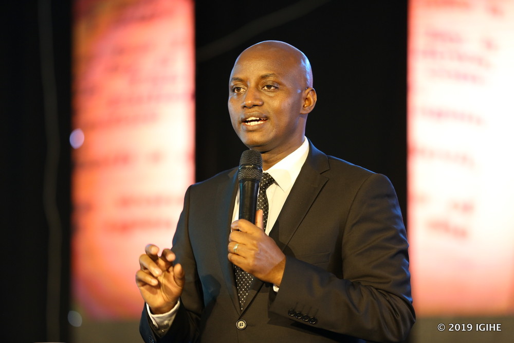 Past Desire Habyarimana agaragaza ko mu rushako hakomeje kugaragara agahinda gakabije