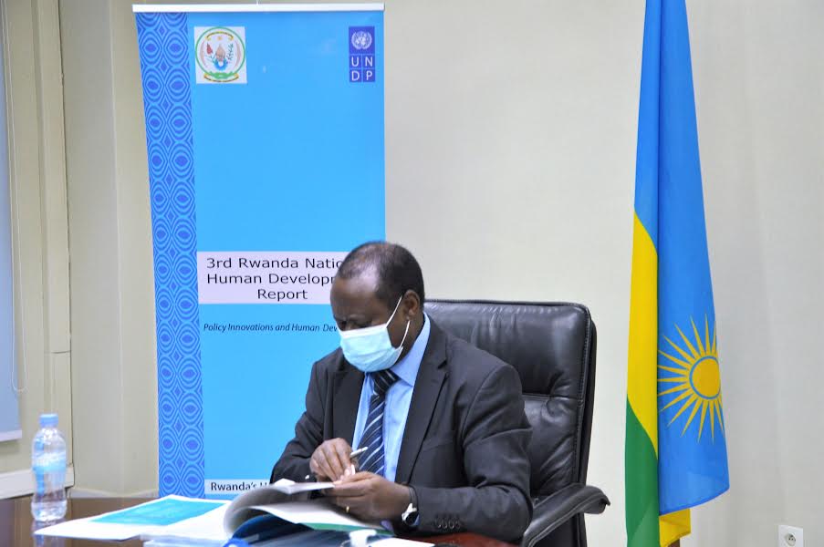 Minisitiri w'Imari n'Igenamigambi, Dr Uzziel Ndagijimana, yavuze ko urugendo rw'iterambere ku Rwanda rukiri rurerure, nubwo yavuze ko hari intambwe nini imaze guterwa