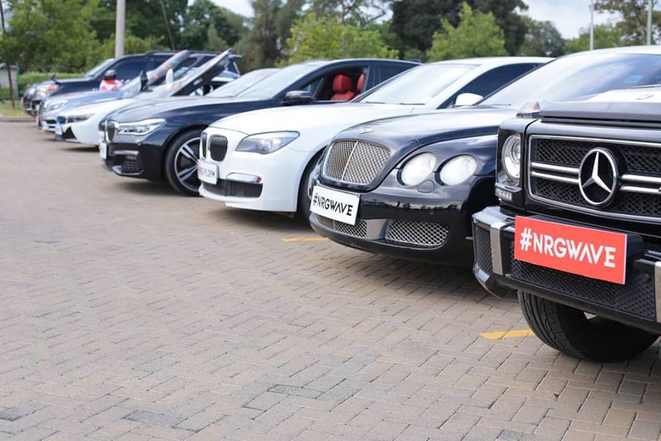 Imodoka zigize convoy y'umuraperi Rick Ross muri Kenya