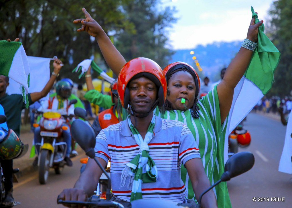 Amafirimbi yavuzwaga ku bwinshi