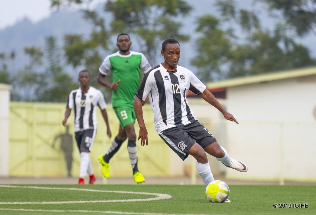 Iranzi Jean Claude wagarutse muri APR FC mu 2018 avuye muri Zesco United yo muri Zambia yasezerewe azira imyitwarire mibi yo hanze y'ikibuga n'umusaruro muke