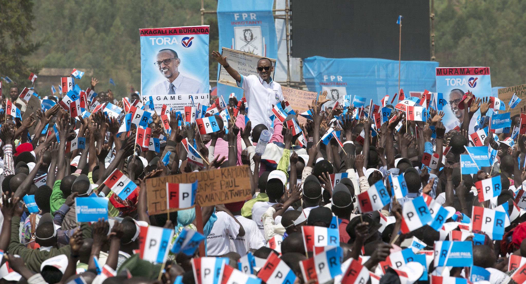 Ari kwiyamamariza mu Ruhango mu 2017 Perezida Kagame yavuze ko u Rwanda rugomba kwihuta mu iterambere rukagera kure