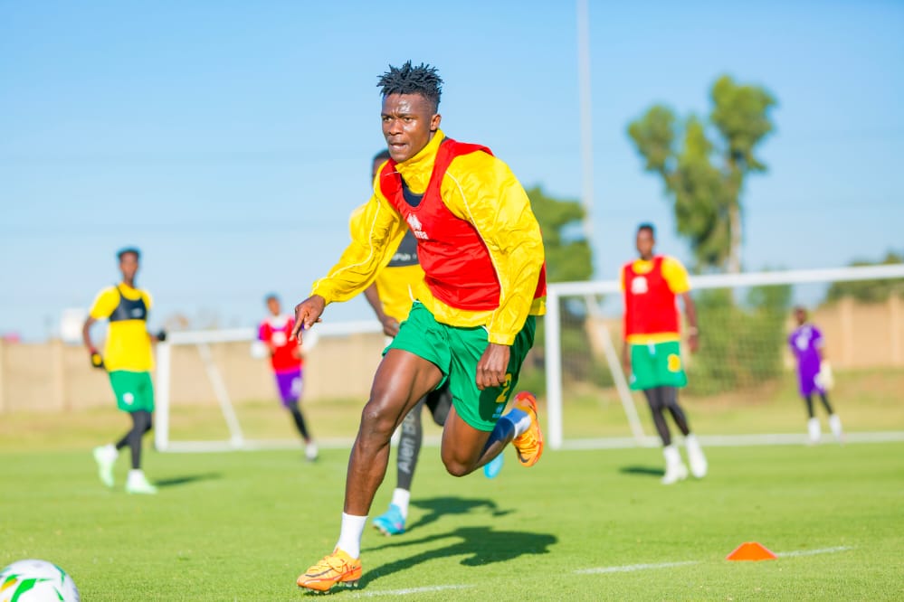 Nyuma yo gufasha FAR Rabat gutwara igikombe cy'igihugu cya Maroc, myugariro Imanishimnwe Emmanuel yitabiriye ubutumire bw'Amavubi