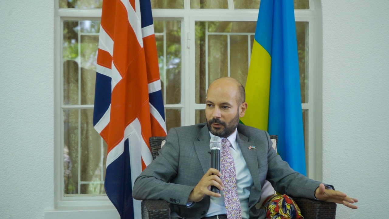 Ambasaderi mushya w'u Bwongereza mu Rwanda, Omar Daair, yavuze afite intego yo guteza imbere umubano w'ibihugu byombi, binyuze mu guteza imbere uburezi, ubucuruzi n'ibindi bikorwa by'iterambere