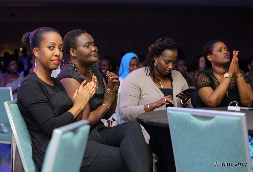 Abakunzi b'umuziki gakondo banyuzwe n'iki gitaramo