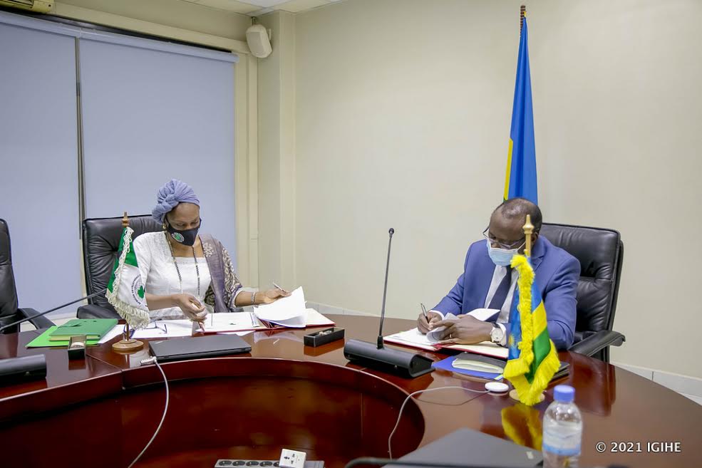 Aya masezerano yasinywe afite agaciro ka miliyoni 84.2$, akazishyurwa mu myaka 40