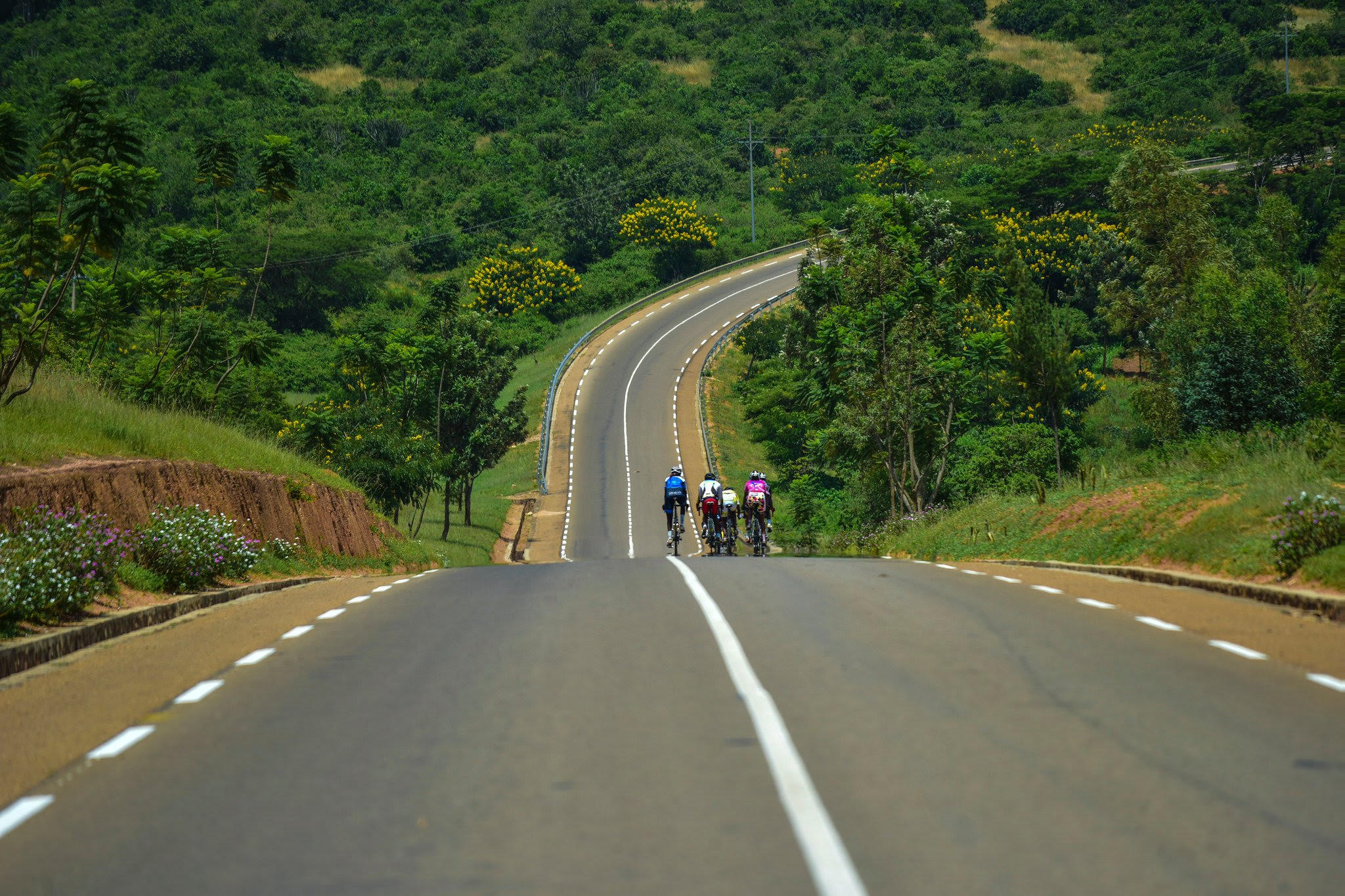 Ubwiza bw'umuhanda wa Kigali-Bugesera bukurura abahanzi benshi bifuza gukora indirimbo