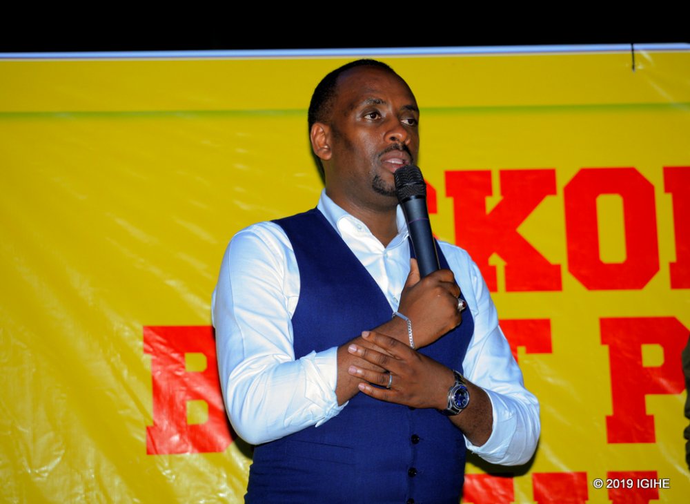 Munyakazi Sadate yandikiye Perezida Kagame yishinganisha, avuga ko bamwe mu bahoze bayobora iyo kipe bashaka kumukura ku buyobozi bwa Rayon Sports
