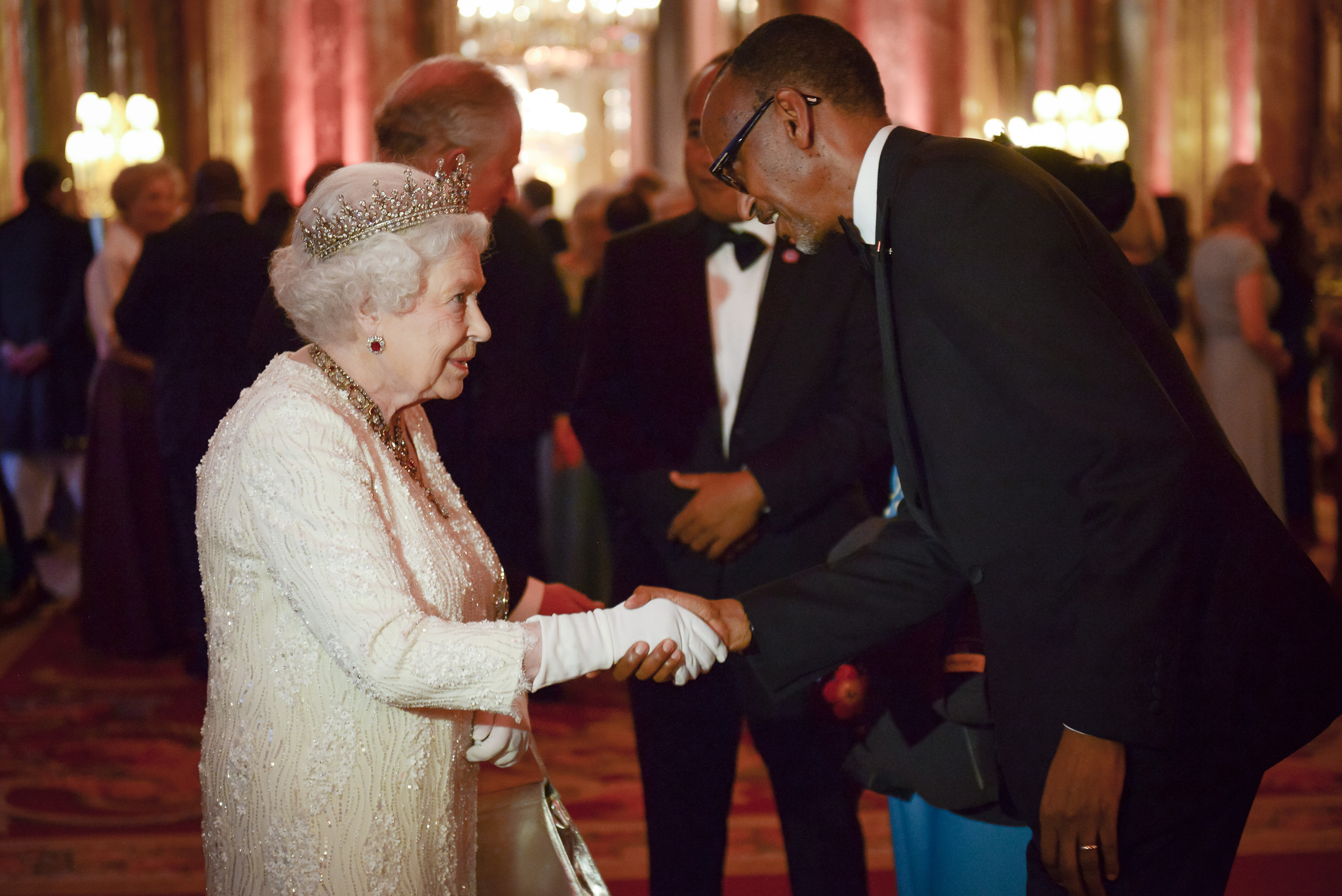 Mu 2018 ubwo Perezida Kagame yaganiraga n'Umwamikazi Elisabeth II