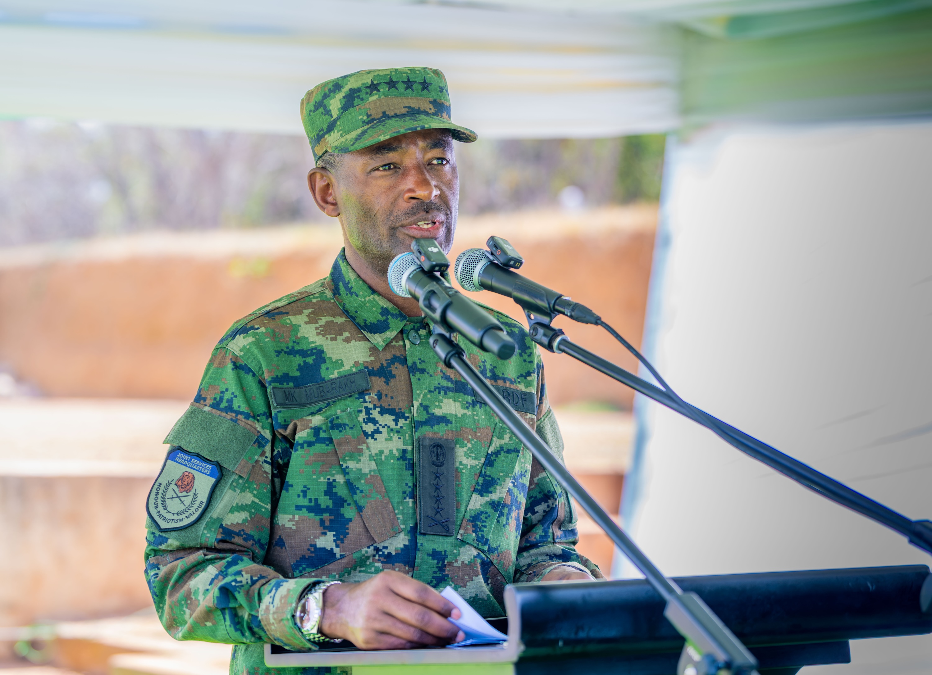 Umugaba Mukuru w'Ingabo z'u Rwanda, Gen Mubarakh Muganga yashimye ubufatanye buri hagati y'Ingabo z'u Rwanda na Qatar mu guhanahana ubumenyi