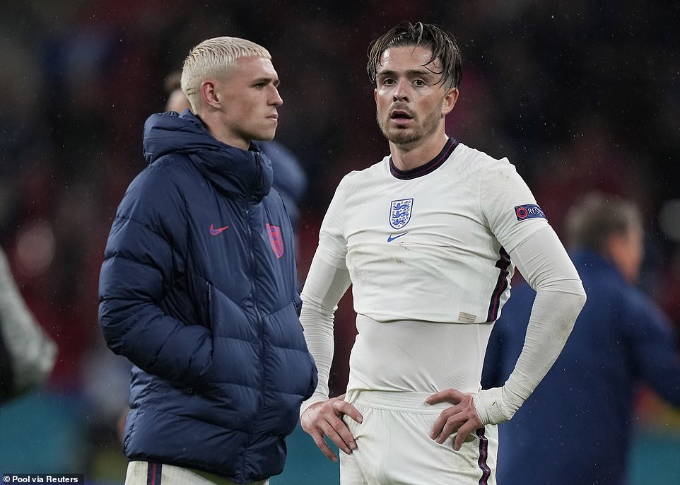Phil Foden na Grealish bananiwe kwakira uburyo banganyije umukino