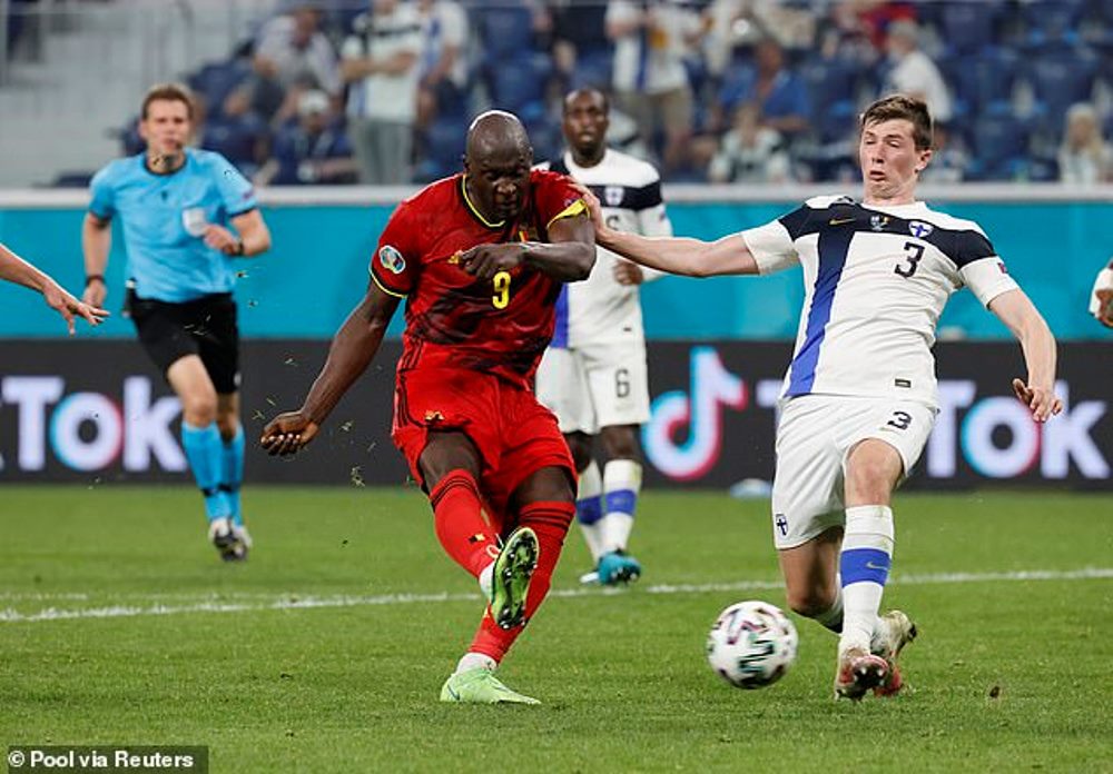 Romelu Lukaku yatsinze igitego cya kabiri mu minota ya nyuma