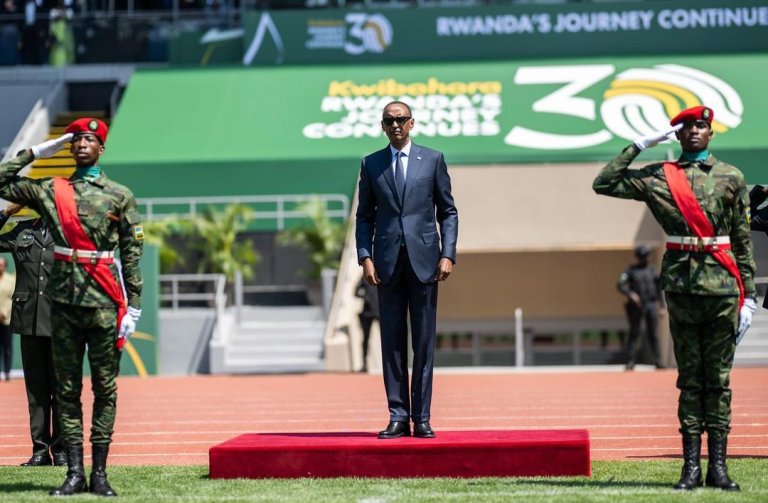 Perezida Paul Kagame yayoboye Ibirori byo Kwibohora ku nshuro ya 30 byabereye muri Stade Amahoro