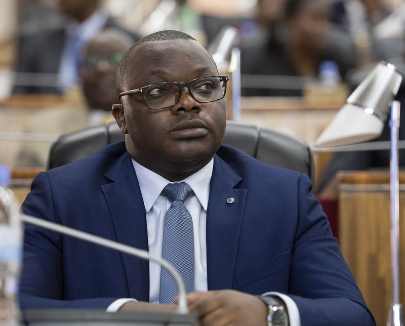 Umuyobozi wungirije w’Urwego rw’Igihugu rw’Imiyoborere, Dr Nibishaka Emmanuel, yavuze ko abenshi mu bavuga ko batavuga rumwe n'ubutegetsi mu Rwanda bafite ibyaha basize bakoze