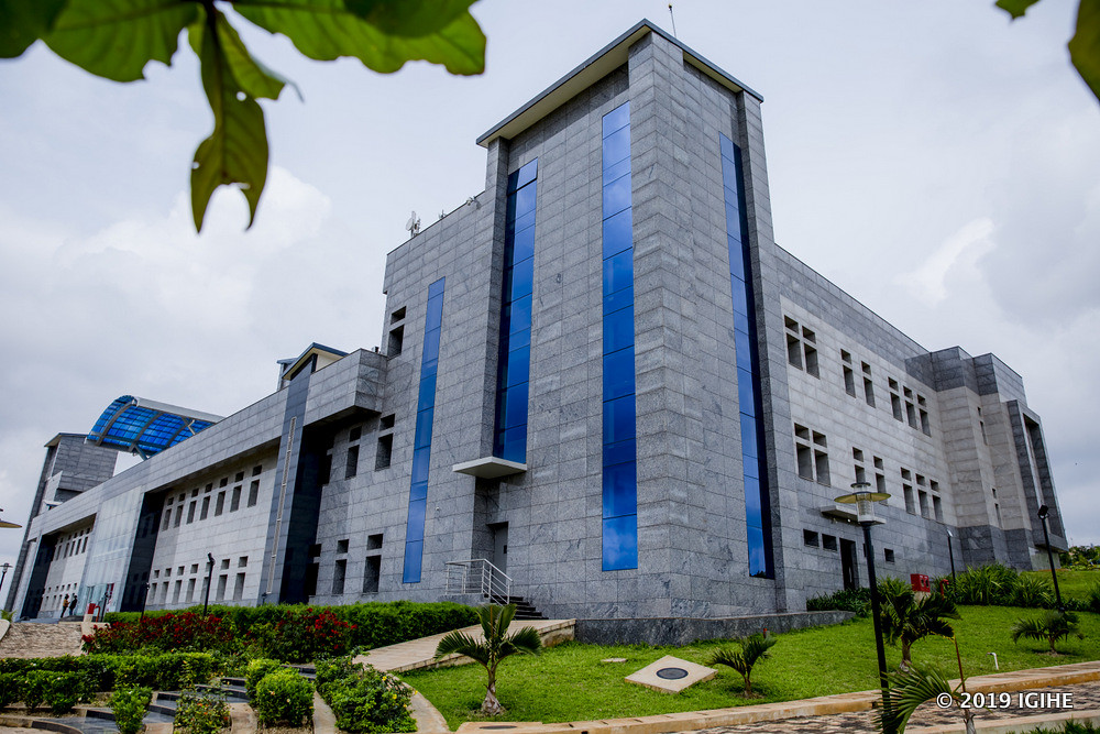 Kaminuza Mpuzamahanga zikomeye zirimo nka Carnegie Mellon zashimye iterambere ry'u Rwanda, zihitamo kurufunguramo amashami