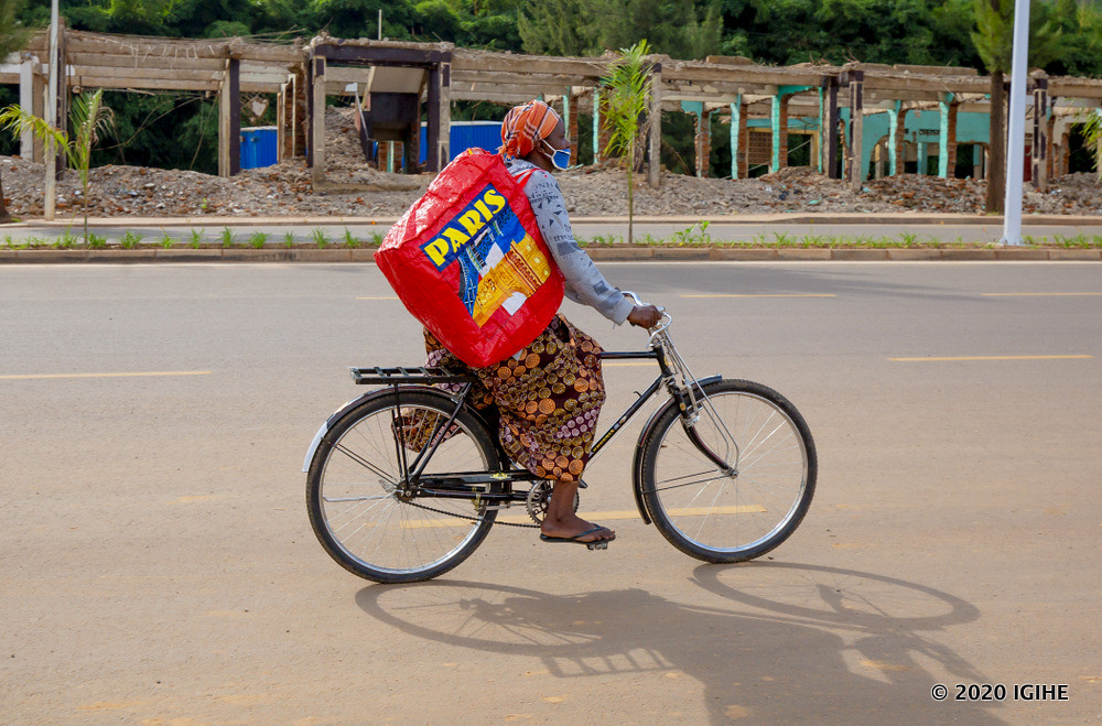 Kwambara agapfukamunwa ni itegeko ku bantu bose