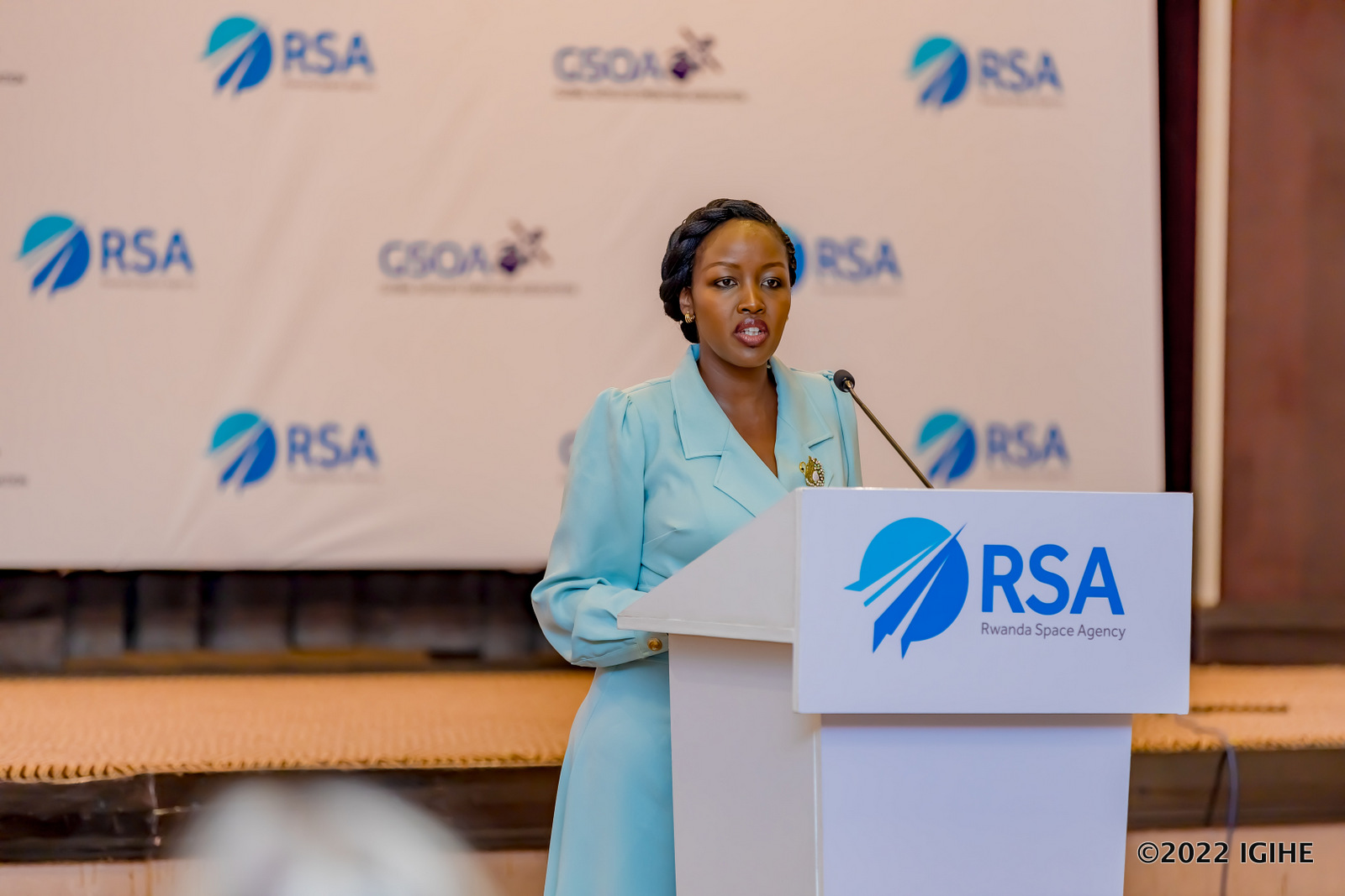 Minisitiri w'Ikoranabuhanga na Inovasiyo, Ingabire Musoni Paula yasabye ko ‘Satellites’ zakoreshwa mu gukemura ikibazo cya internet muri Afurika