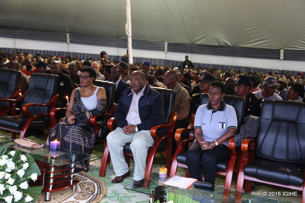 Perezida w'Inteko Ishinga Amategeko y'u Rwanda, Umutwe w'Abadepite, Mukabalisa Donatille; Perezida wa Ibuka, Prof. Jean Pierre Dusingizemungu na Dr Nyirahabimana Jeanne uyobora Akarere ka Kicukiro