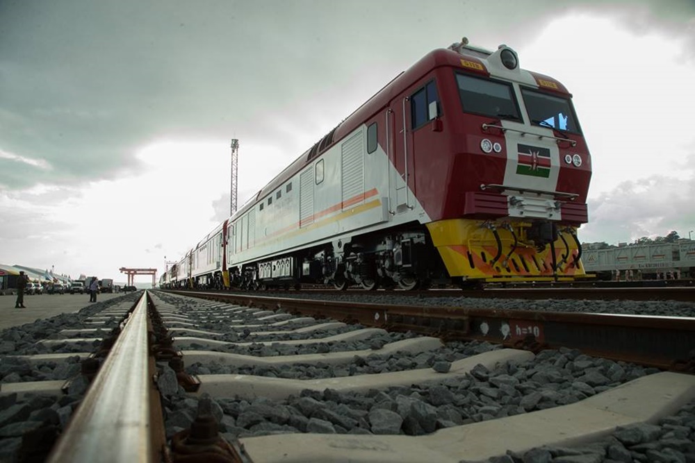 Uyu muhanda ndetse na gari ya moshi yahawe izina rya ‘Madaraka Express’, bizahindura amateka y’abanya-Kenya mu myaka iri imbere