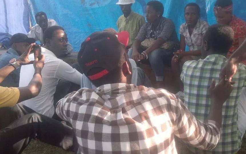 Mako Nikoshwa arashimira abantu bose bamusye mu bitaro n'abakomeje kumuba hafi .