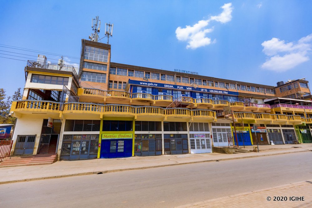 Abacuruza muri iri soko ryo kwa Mutangana bavuga ko abakiliya batakiboneka nka mbere