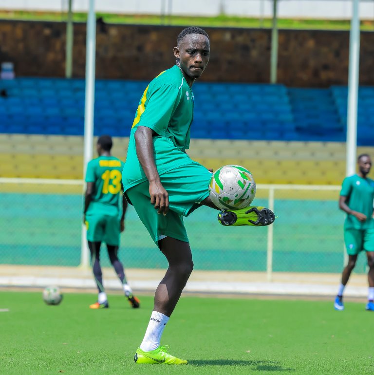 Ruboneka Jean Bosco ari mu bakinnyi bato bari mu Ikipe y'Igihugu uyu munsi