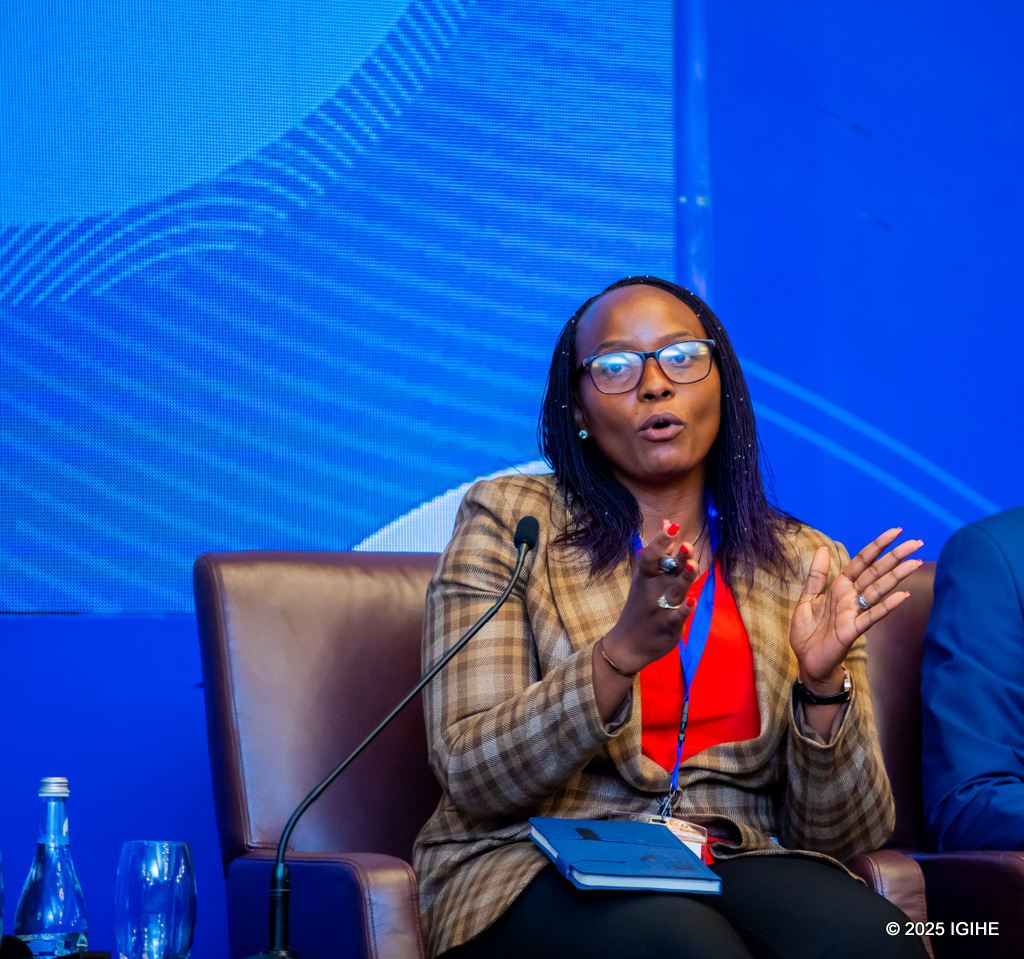 Umuyobozi Mukuru Wungirije w’Urwego rw’Igihugu rushinzwe Uburezi bw’Ibanze, Dr. Flora Mutezigaju, yasobanuye ibijyanye n'impinduka nshya