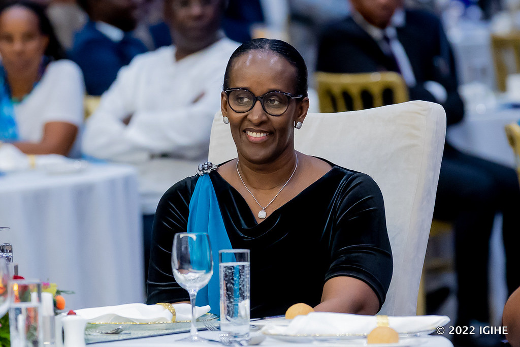 Madamu Jeannette Kagame ashimirwa uruhare rwe mu gutangiza Unity Club Intwararumuri