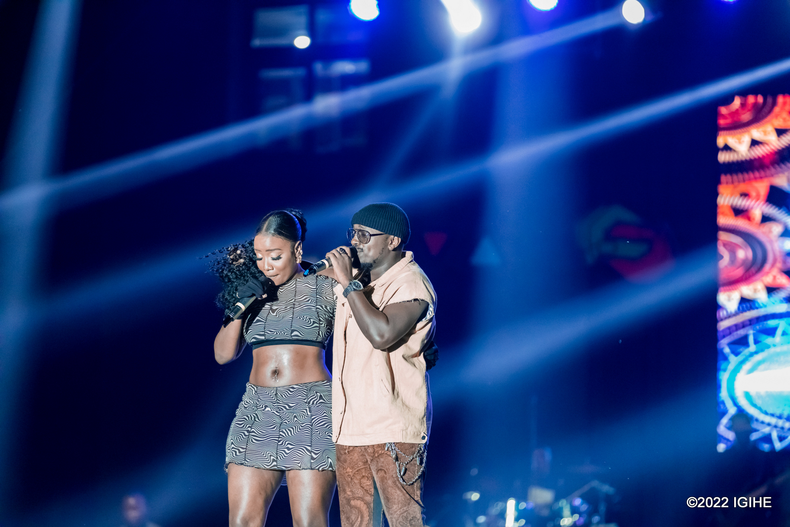 Lydia Jazmine na Ykee Benda ku rubyiniro