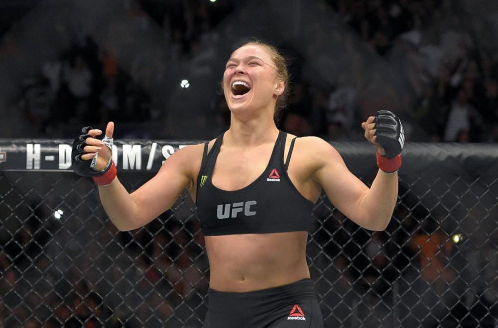 Ronda Rousey we yigeze kuvuga ko akora imibonano mpuzabitsina uko ashoboye mbere y'umukino
