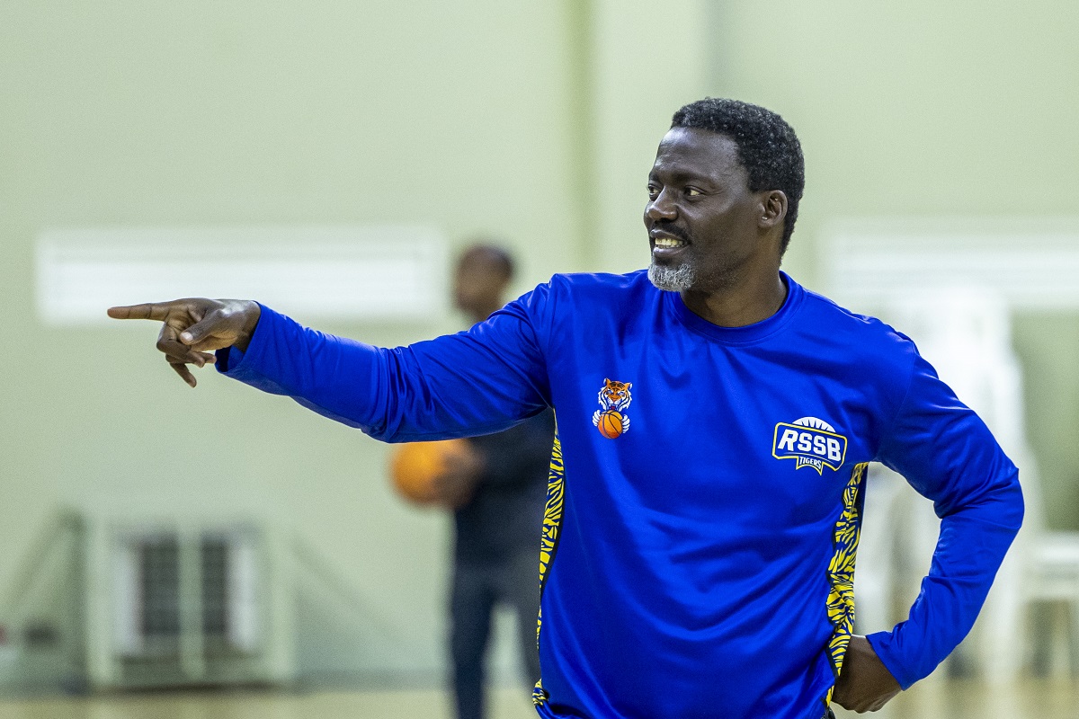 Henry Mwinuka agiye kongera gutoza BAL