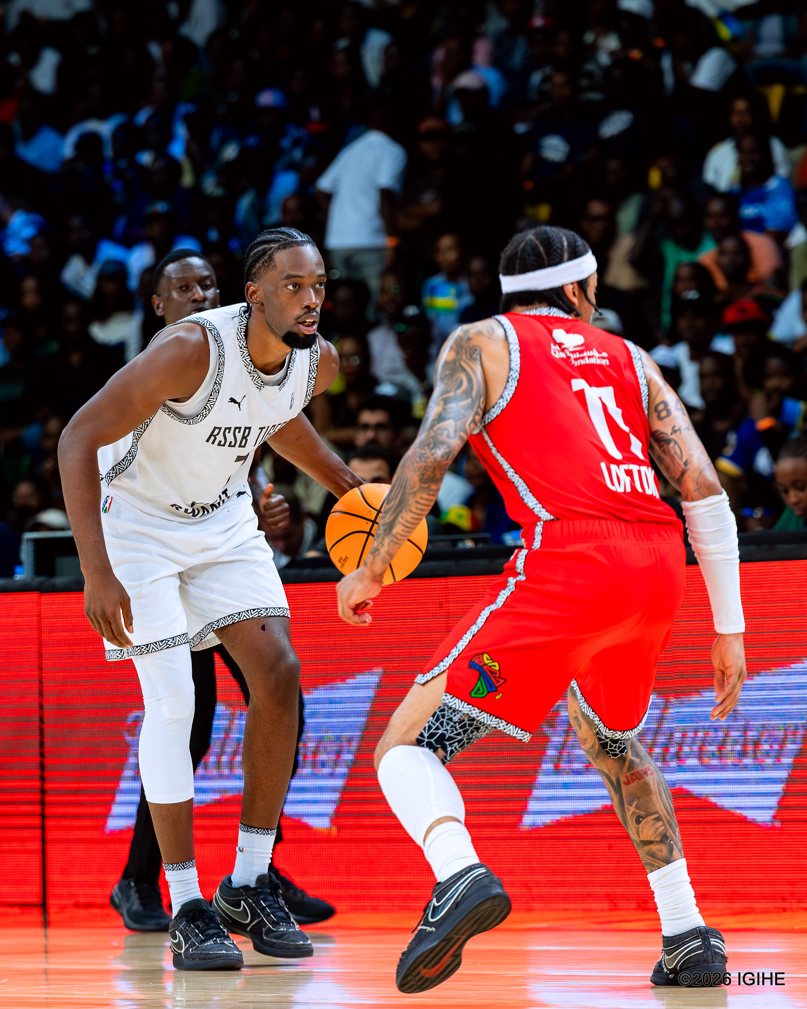 Axel Mpoyo ni umwe mu bakinnyi bari gufasha RSSB Tigers BBC kwitwara neza