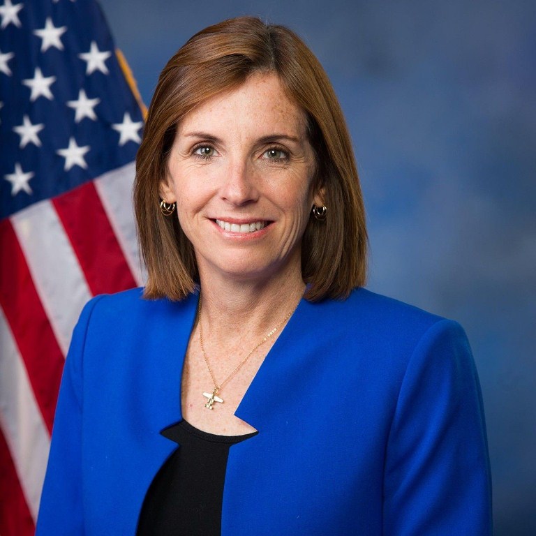 Senateri Martha McSally yatanze ubuhamya bw'uko yafashwe ku ngufu