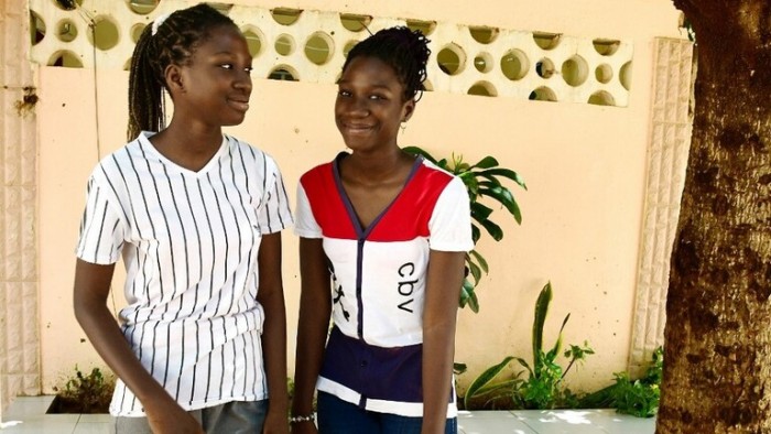 Aba bakobwa baciye agahigo ko kurangiza amashuri yisumbuye bakiri bato muri Sénégal