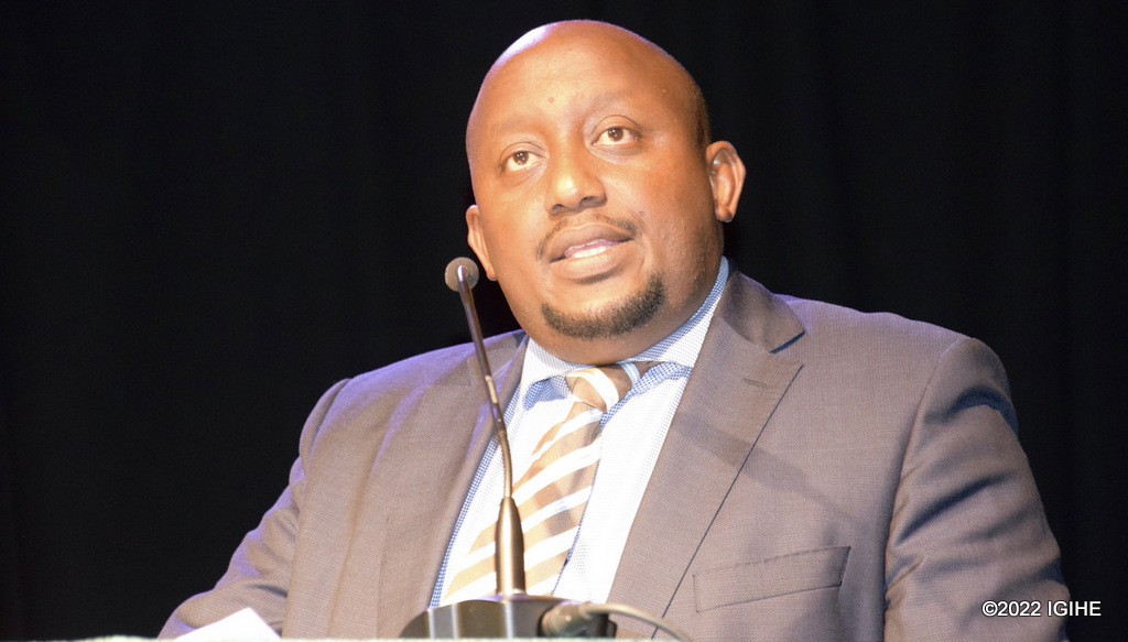 Musoni Vedaste uyubora Diaspora Nyarwanda mu Budage aha ikaze abashyitsi