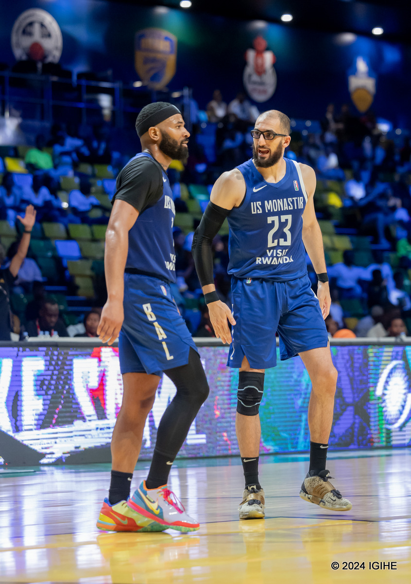 Chriss Crawford na Firas Lahyani bakinnye neza cyane iminota ya nyuma y'umukino